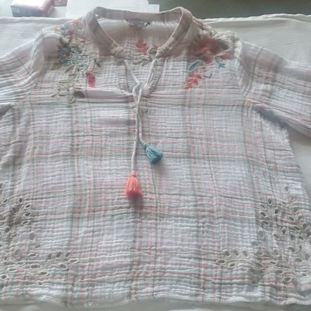Johnny Was Workshop Embroidered Plaid Eyelet Tassel Blouse White Pink Large - Picture 11 of 16